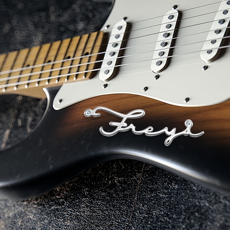 [カスタム] 名前入り装飾ネームプレート、ギター、バイオリン - Musical Instrument And Names のレビューと価格
